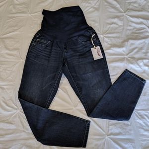 Maternity pants size medium